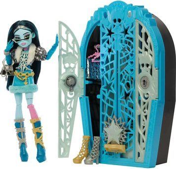 Кукла Монстер Хай Фрэнки Штэйн Моторосные каникулы Monster High Frankie Stein JBG81 JBG81 фото