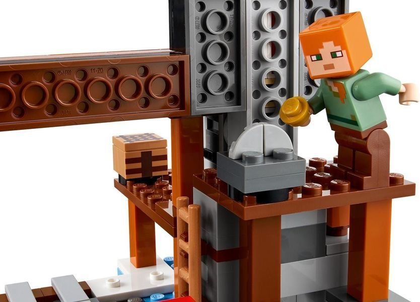 Конструктор Лего Майнкрафт шахта Кайло игровой набор Lego Minecraft Pickaxe Mine 21277 21277 фото