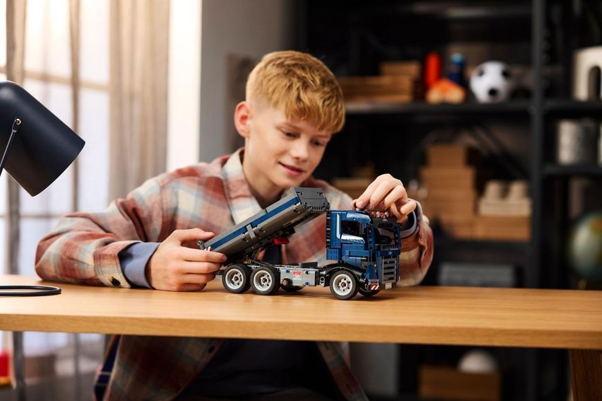 Конструктор Лего Техник грузовик самосвал строительная техника Lego Technic 42203 42203 фото