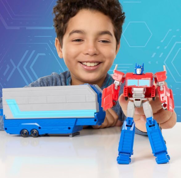 Ігровий набір Бойовий трейлер Оптімуса Прайма Трансформери EarthSpark Hasbro G0750 G0750 фото