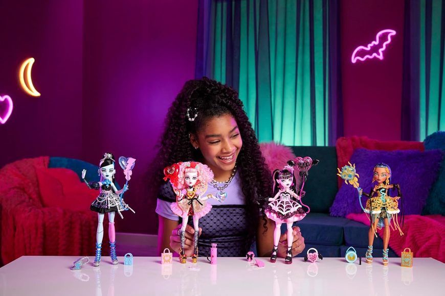 Лялька Монстер Хай Френкі Штейн страх який солодкий день народження Monster High Frankie Stein JBG75 JBG75 фото